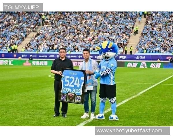 阎相闯感谢欧塞尔的教诲承诺将学以致用回馈中国